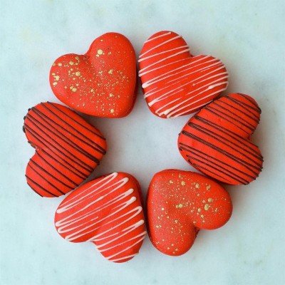 Valentine's Heart Shaped Macarons